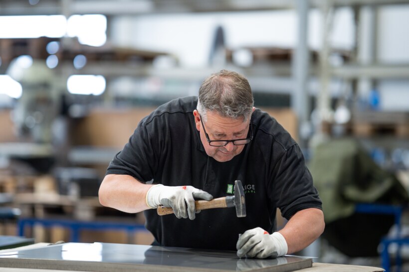 Fertigungsmitarbeiter/in Anarbeitung (m/w/d)
